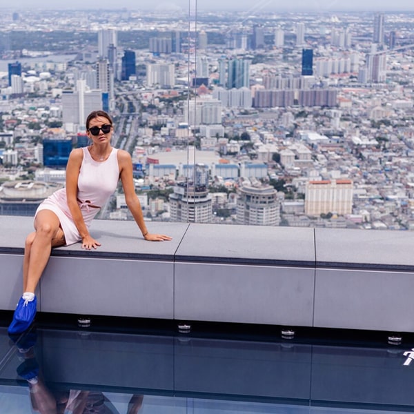 Image hover effect image